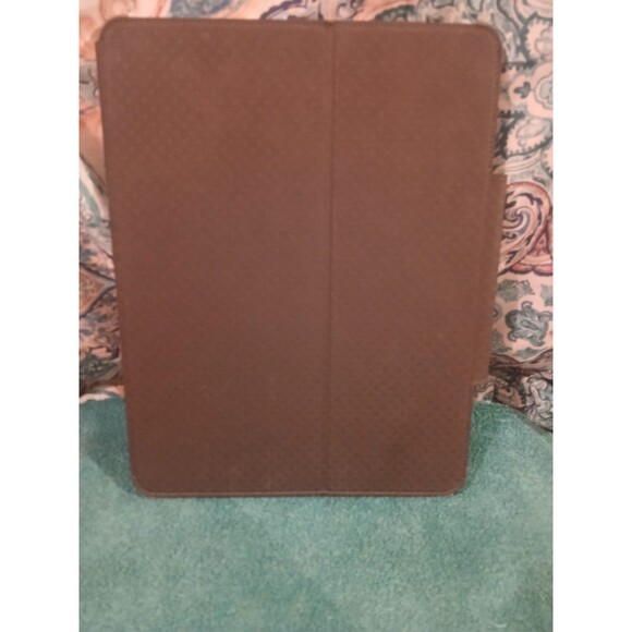 Black Clear UAG Lucent Series Case for Apple iPad Pro 11-inch (3rd Gen) - Picture 2 of 7